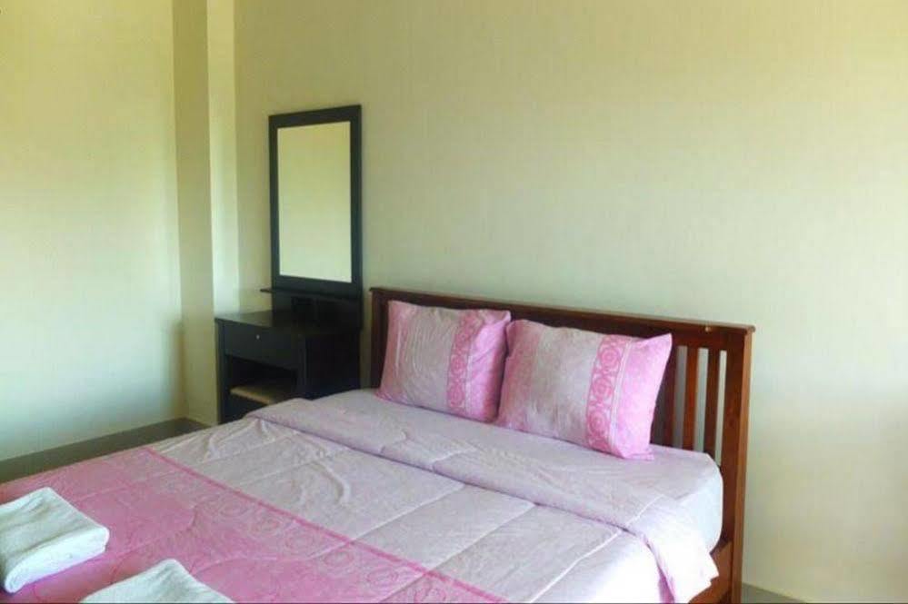 Leela Garden Villa Jomtien Exterior foto